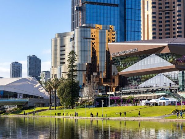 1-adelaide-uc