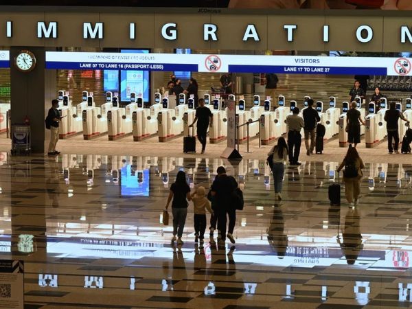 1-nhap-canh-singapore
