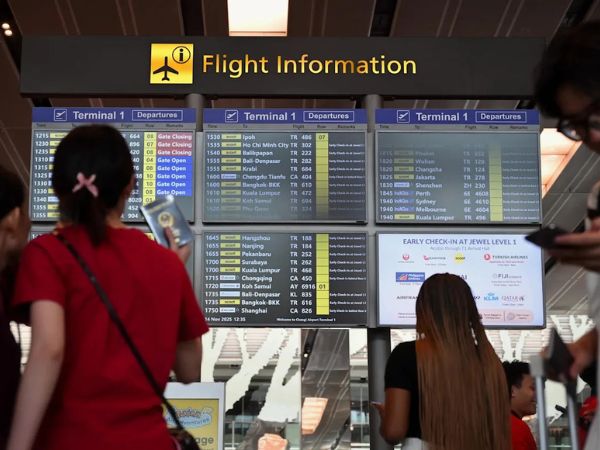 1-nhap-canh-tai-singapore