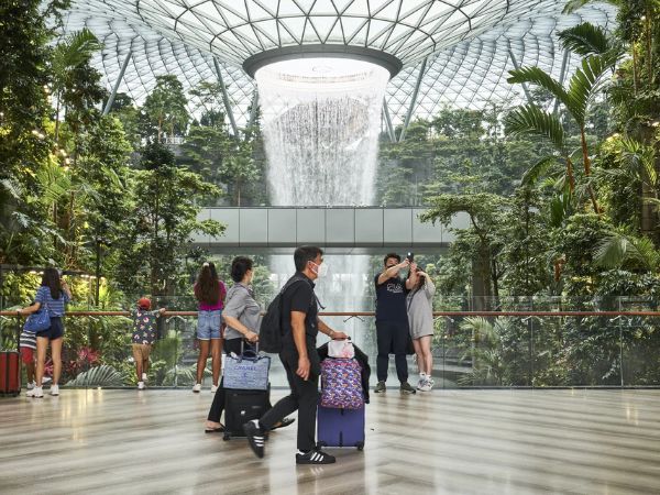 2-nuoc-singapore-thu-phu-phi-bay