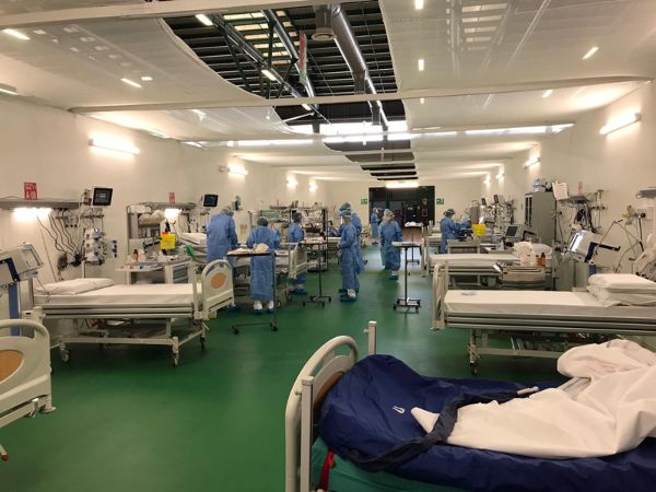 2-ong-trump-bai-toan-y-te