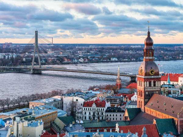 aims-golden-visa-latvia-thu-do-riga