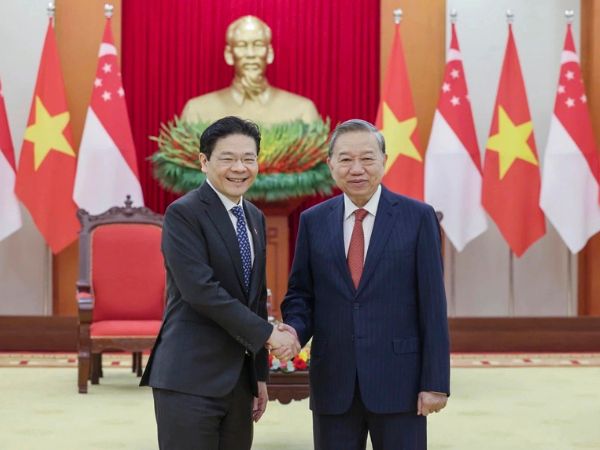 3-dau-tu-dat-nuoc-singapore