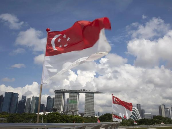 3-kinh-te-singapore-quy-2-2025