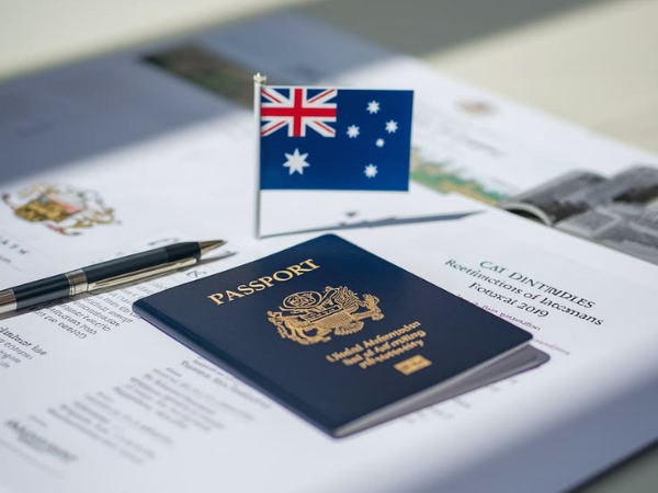 cac-dien-visa-dinh-cu-uc-mien-tieng-anh-2026-1