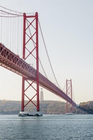 Lisbon bridge Ponte 25 de Abril 1